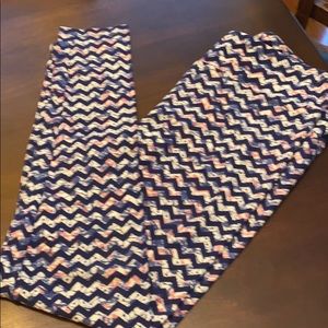 Lularoe Tall and Curvy Leggings